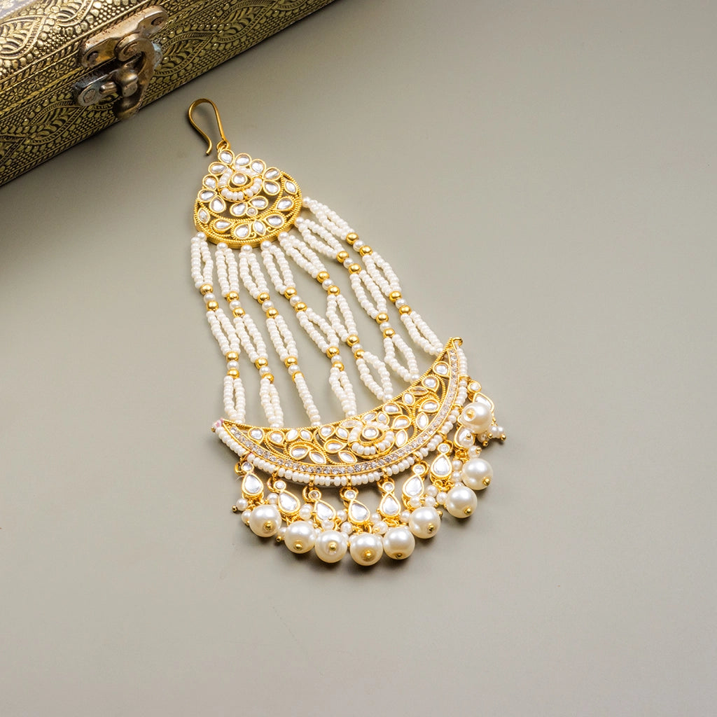 Ivory Pearl Cascade Maangtika