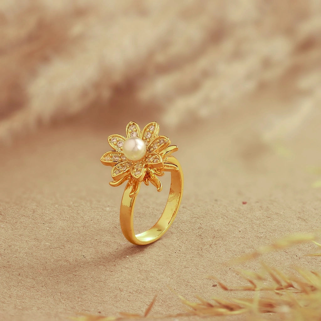 Aurora Bloom Pearl Ring