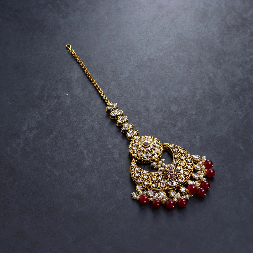 Noor-E-Jahan Royal Kundan Maang Tikka