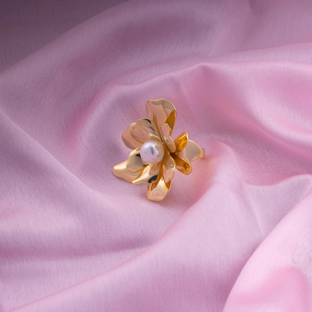 Pearl Bloom Petal Ring