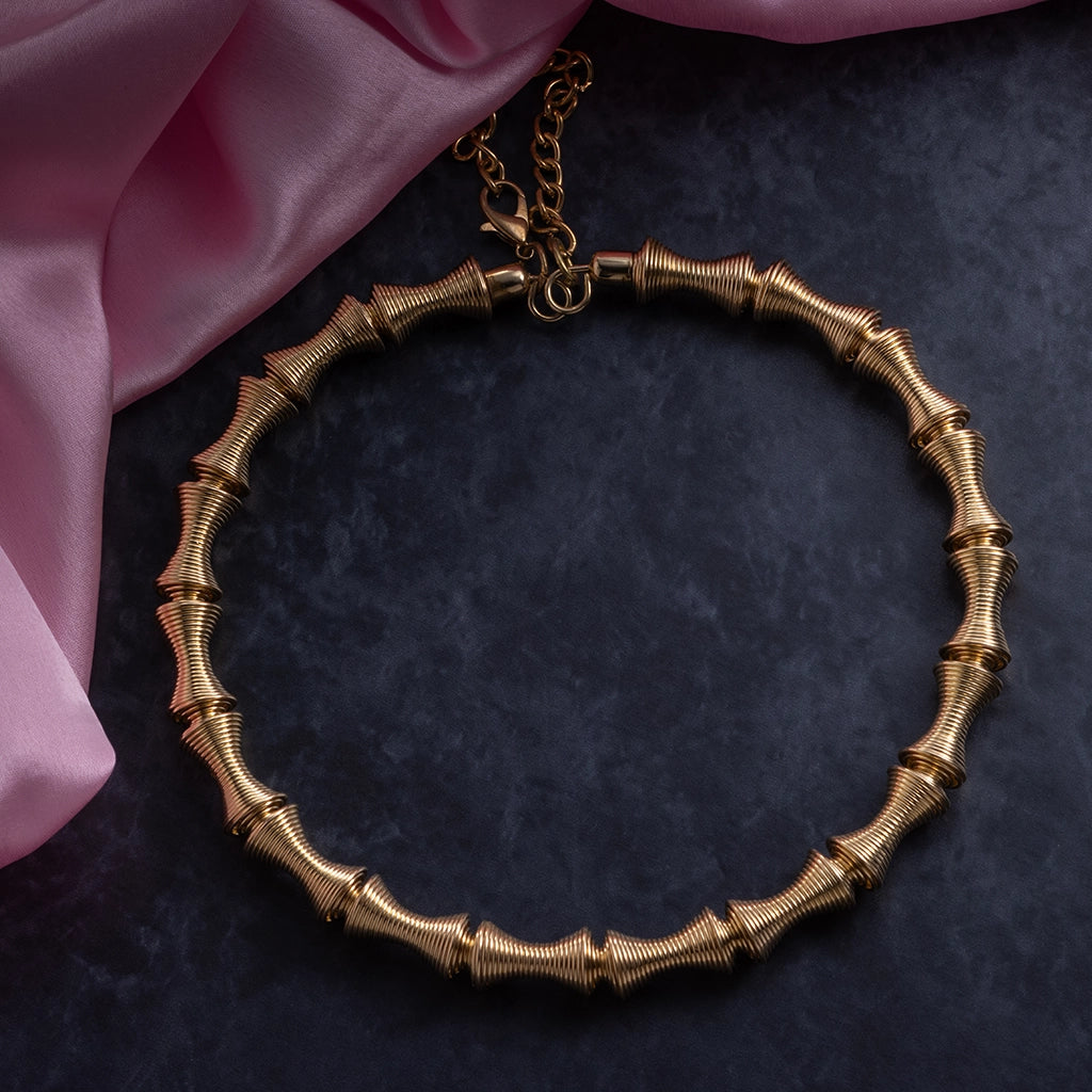 Aurelia Spiral Luxe Collar