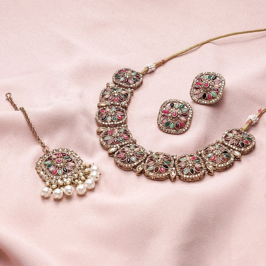 Rangella Prism Floral Necklace Set