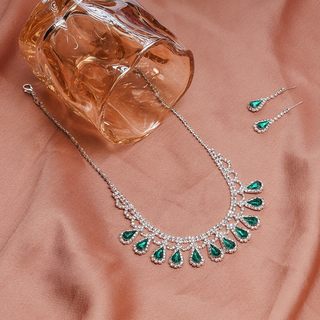 Emerald Dewdrop Crystal Necklace Set