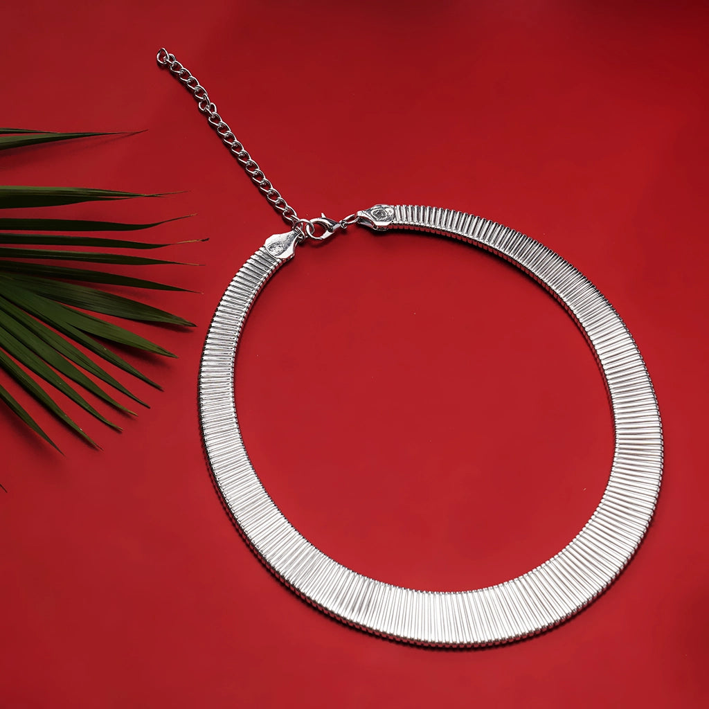 Power Cut Nova Collar Necklace