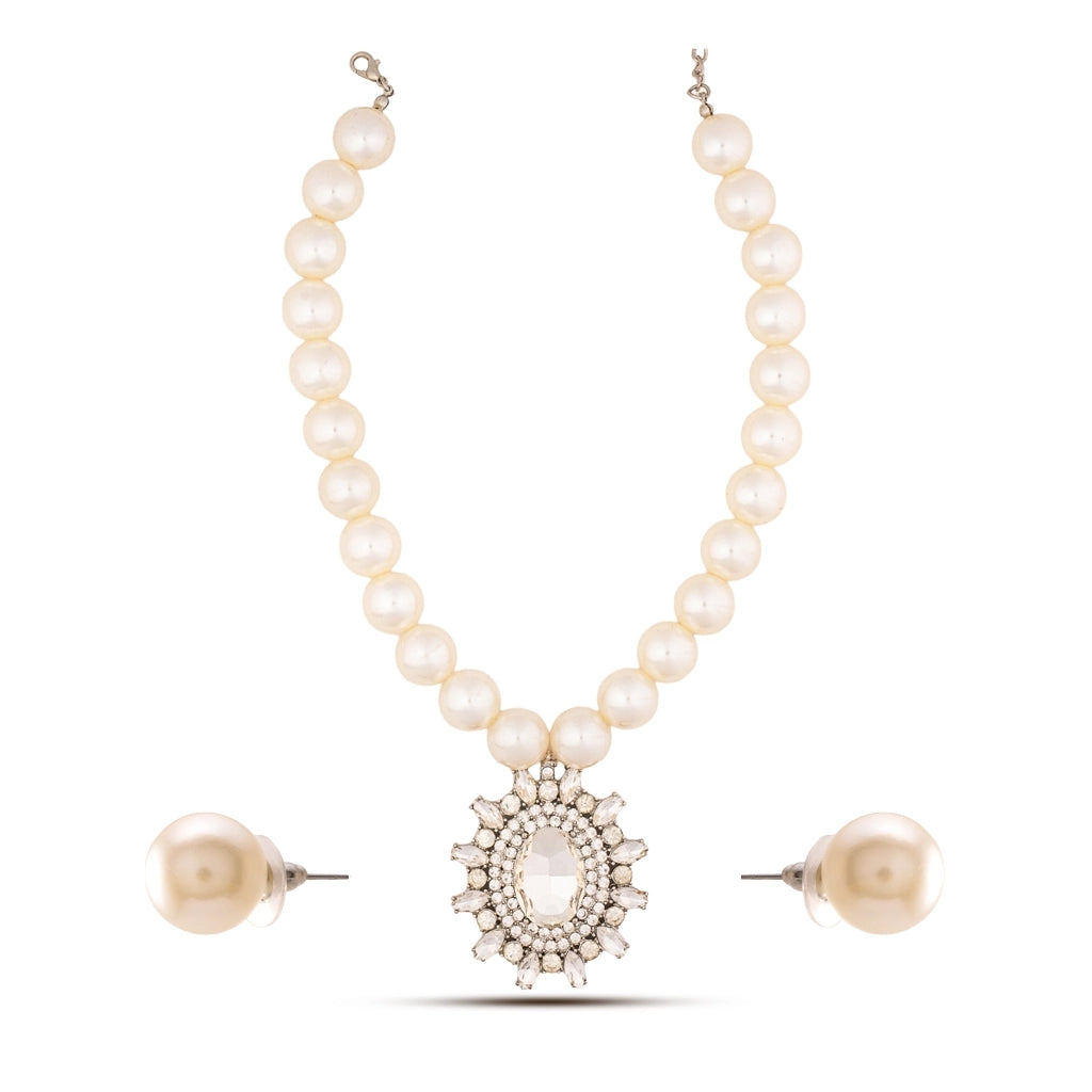 Celestia Pearl Radiance Necklace Set