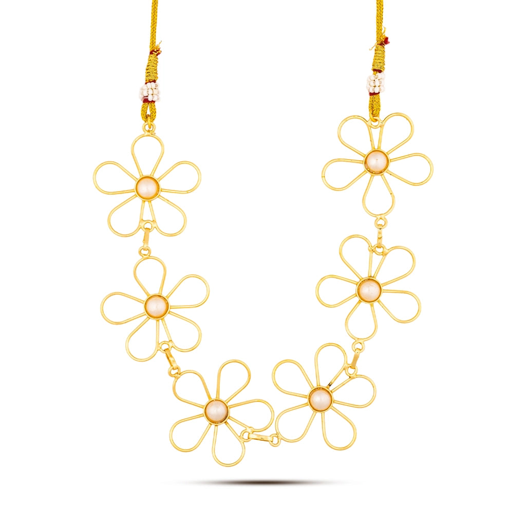 Pearl Bloom Necklace Set