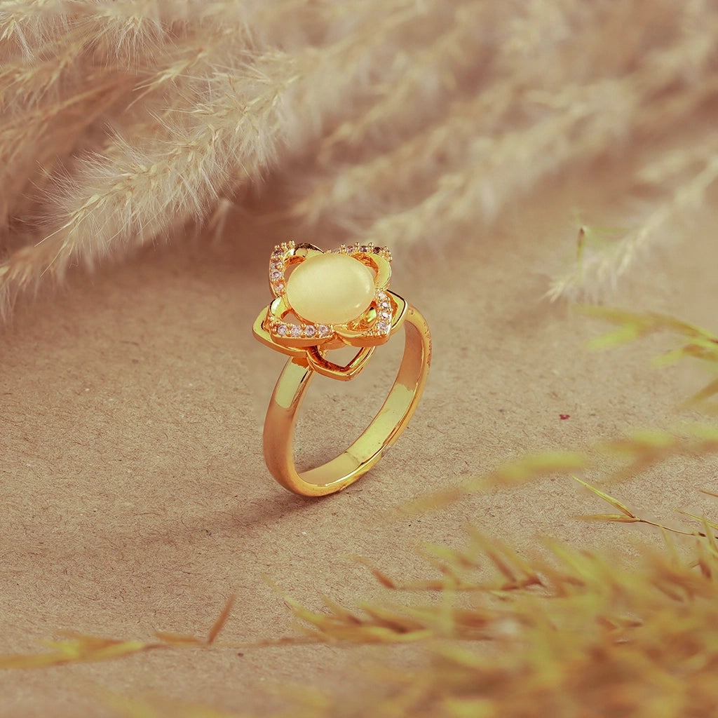 Moonlit Pearl Halo Ring