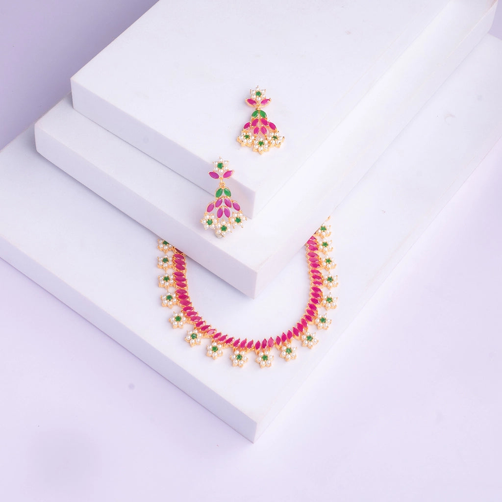 Rangella Petal Bloom Necklace Set