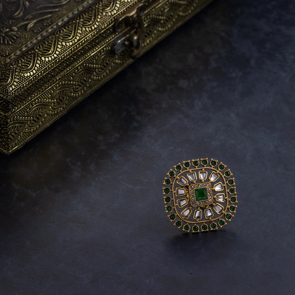 Rajvansh Halo Emerald Green