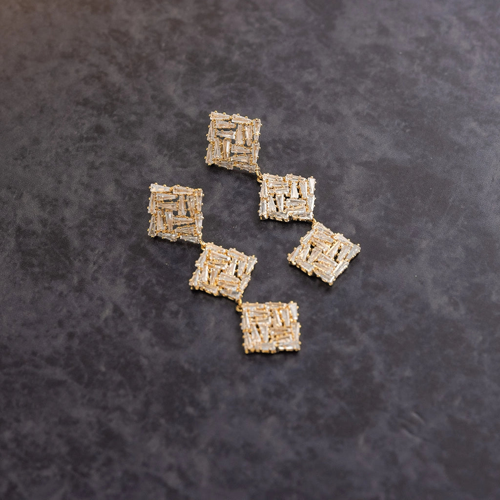 Luxe Lattice Square Drops