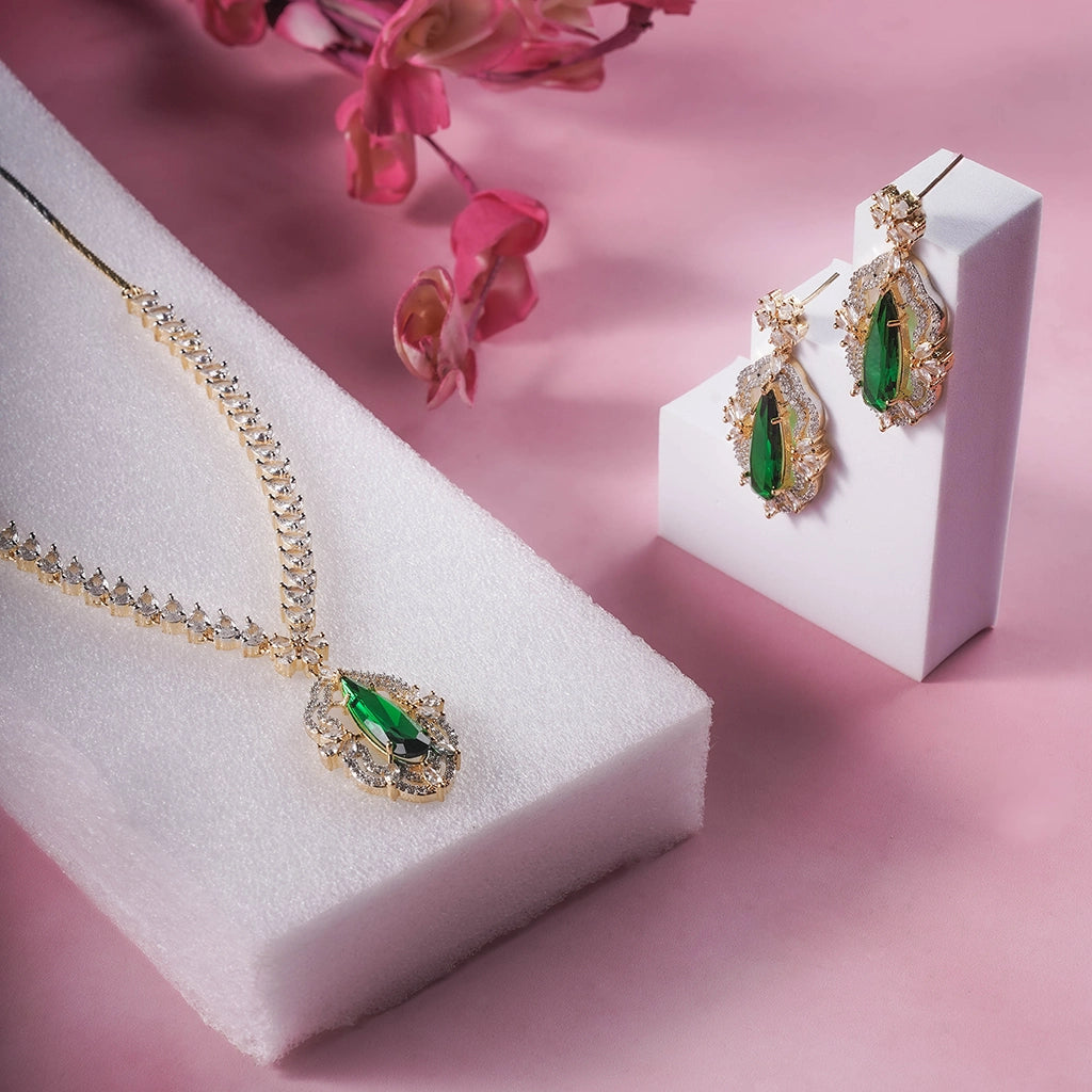 Celestial Emerald Crystal Drop Necklace Set
