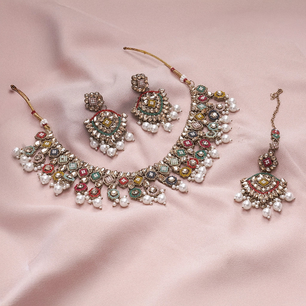 Rangrez Pearl Choker Set