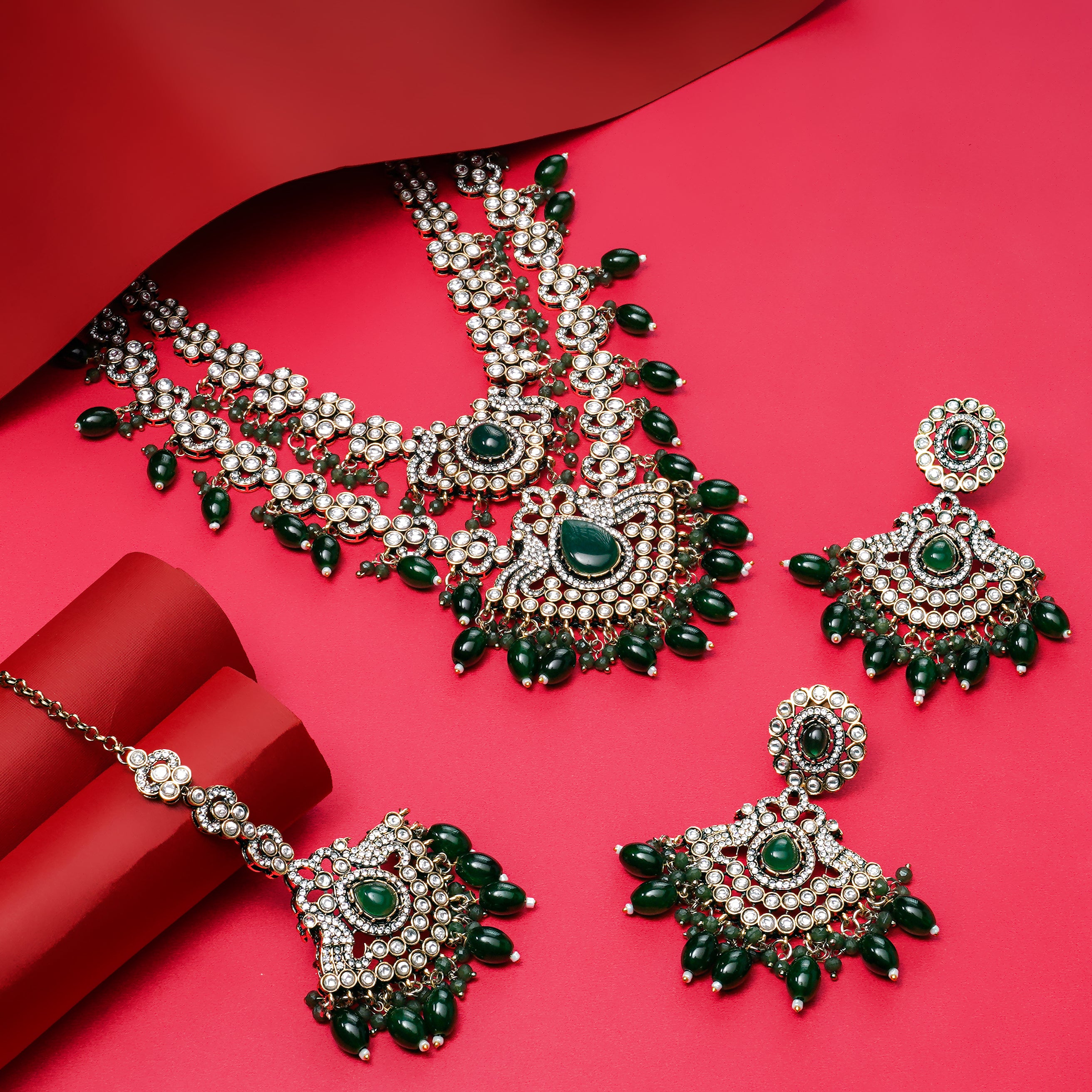 Emerald Noor Heritage Necklace Set