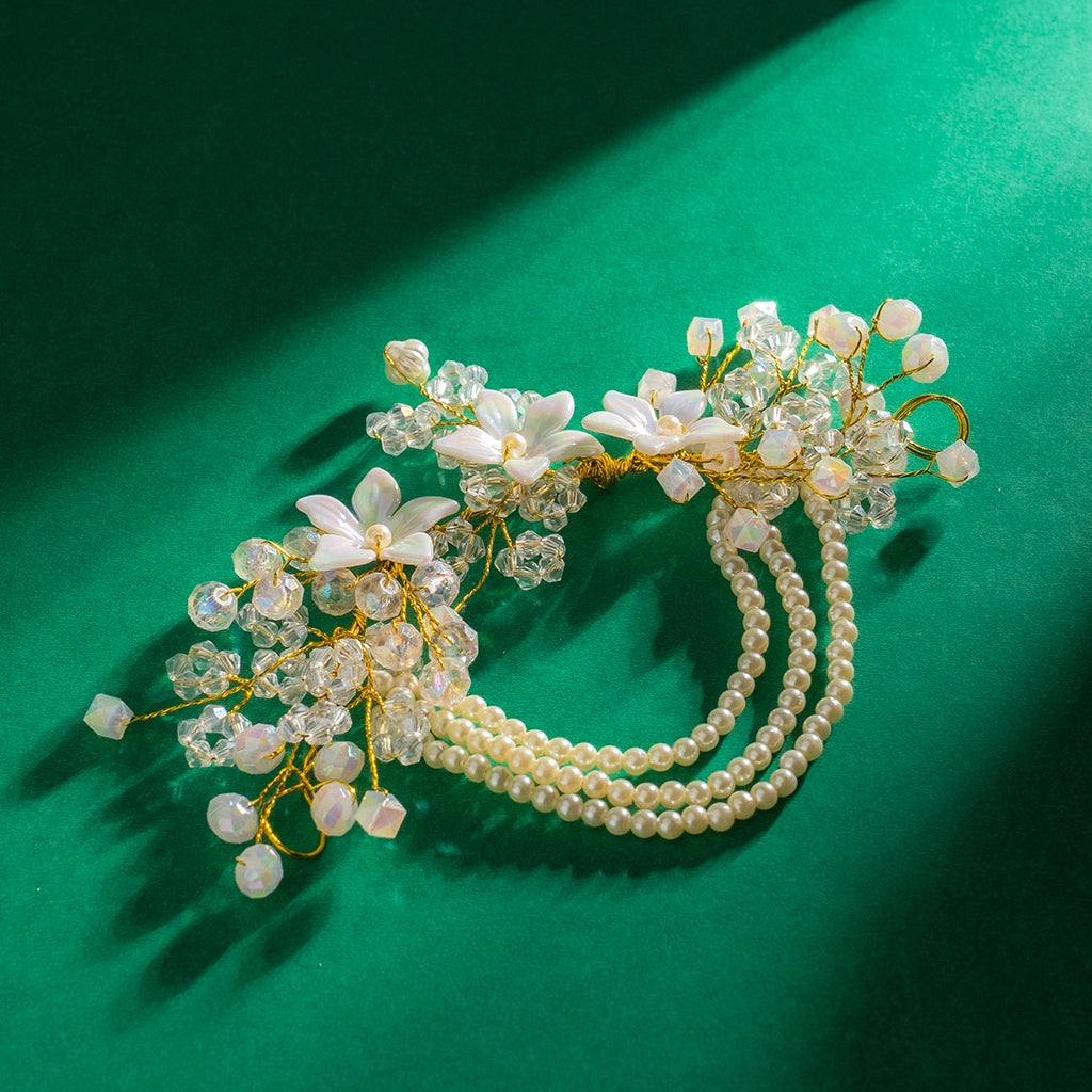 Ethereal Bloom Pearl Hair Vine